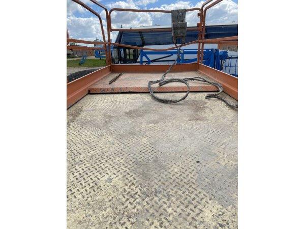 Ножничный подъемник JLG 40 RTS 4*4