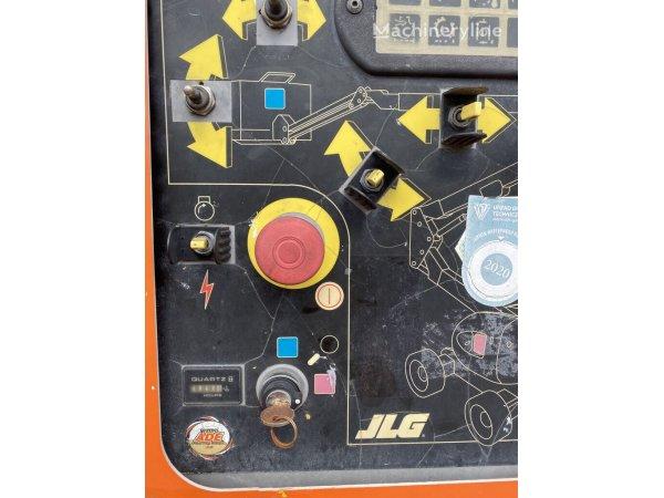 Коленчатый подъемник JLG 450AJ 4*4