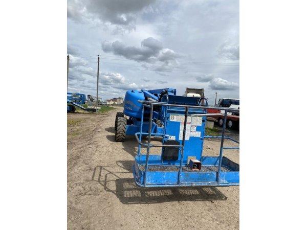 Коленчатый подъемник GENIE Z45/25