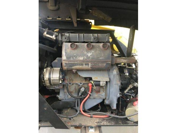 Коленчатый подъемник JLG 450AJ