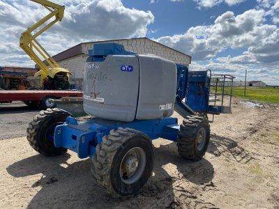 Коленчатый подъемник GENIE Z45/25