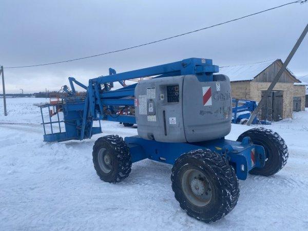 Коленчатый подъемник GENIE Z-45/25