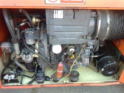 Ножничный подъемник JLG 40 RTS 4*4