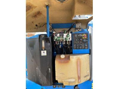 Коленчатый подъемник GENIE Z45/25