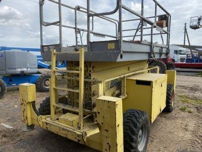 Ножничный подъемник JLG 40 RTS