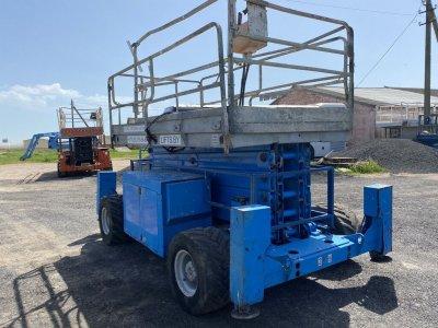 Ножничный подъемник JLG 40 RTS 4*4