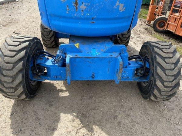 Коленчатый подъемник GENIE Z45/25