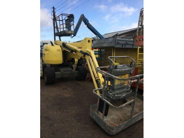 Коленчатый подъемник JLG 450AJ